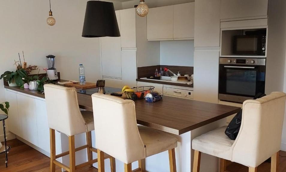 Chambre Lit 2 Personnes Dans Appartement Du Logeur Mandelieu Extérieur photo